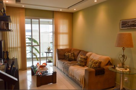 Apartamento para alugar com 108m², 3 quartos e 2 vagasSala