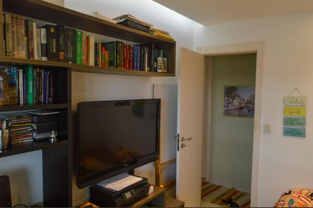 Apartamento para alugar com 108m², 3 quartos e 2 vagasQuarto 2
