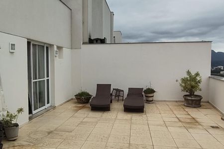 Apartamento para alugar com 108m², 3 quartos e 2 vagasTerraço