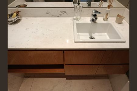 Apartamento para alugar com 160m², 1 quarto e 2 vagasBanheiro social