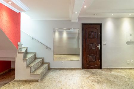 Casa para alugar com 140m², 2 quartos e 3 vagasSala