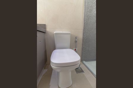 Casa para alugar com 140m², 2 quartos e 3 vagasBanheiro da Suíte