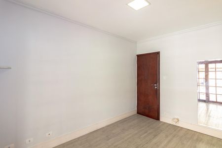 Casa para alugar com 140m², 2 quartos e 3 vagasSuíte