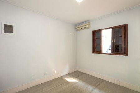 Casa para alugar com 140m², 2 quartos e 3 vagasQuarto