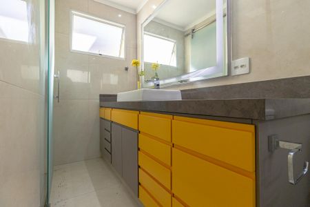 Casa para alugar com 140m², 2 quartos e 3 vagasBanheiro da Suíte