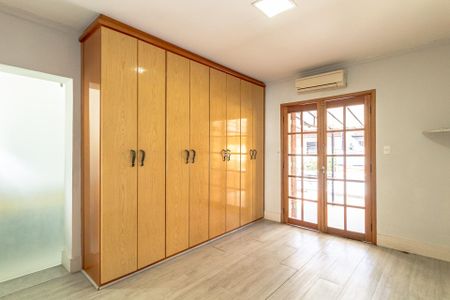 Casa para alugar com 140m², 2 quartos e 3 vagasSuíte