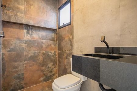 Casa à venda com 115m², 3 quartos e 2 vagasBanheiro 2