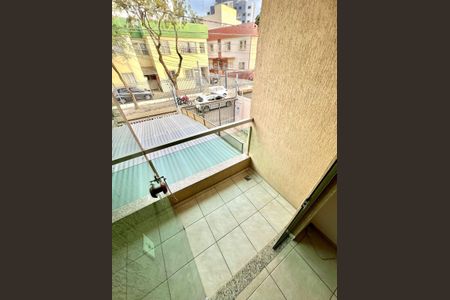 Casa para alugar com 100m², 2 quartos e 2 vagas Casa para alugar com 100m², 2 quartos e 2 vagasVaranda da Suíte 1