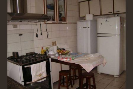 Casa à venda com 250m², 3 quartos e 3 vagas