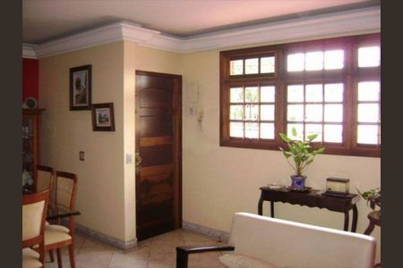 Casa à venda com 250m², 3 quartos e 3 vagas