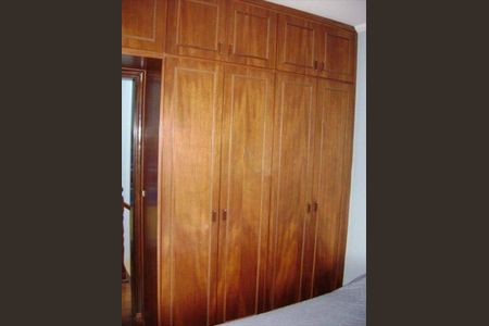 Casa à venda com 250m², 3 quartos e 3 vagas