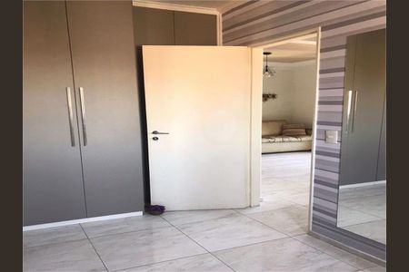 Apartamento à venda com 64m², 2 quartos e 1 vaga