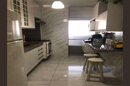 Apartamento à venda com 64m², 2 quartos e 1 vaga