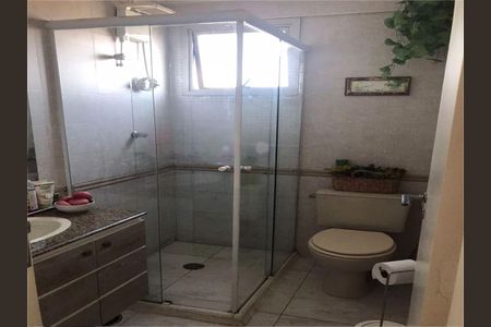 Apartamento à venda com 64m², 2 quartos e 1 vaga