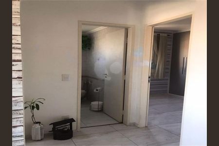 Apartamento à venda com 64m², 2 quartos e 1 vaga