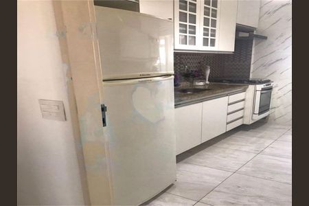 Apartamento à venda com 64m², 2 quartos e 1 vaga
