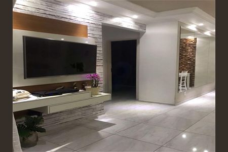 Apartamento à venda com 64m², 2 quartos e 1 vaga