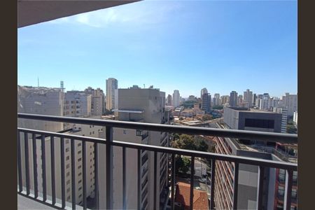 Apartamento à venda com 31m², 1 quarto e sem vaga