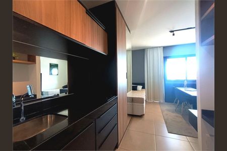 Apartamento à venda com 31m², 1 quarto e sem vaga