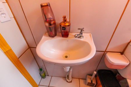 Apartamento à venda com 42m², 2 quartos e sem vagaBanheiro