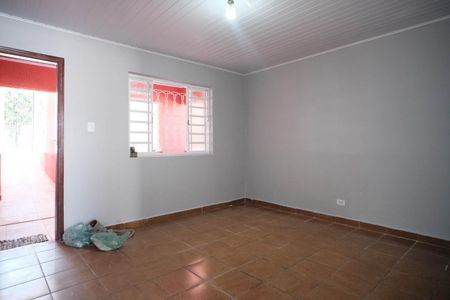 Casa à venda com 250m², 4 quartos e 4 vagasSala