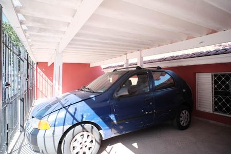 Casa à venda com 250m², 4 quartos e 4 vagasGaragem