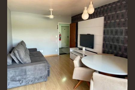 Apartamento à venda com 57m², 2 quartos e 1 vaga