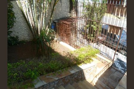 Casa à venda com 380m², 4 quartos e 2 vagas