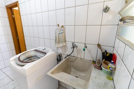 Casa para alugar com 180m², 4 quartos e 2 vagas Casa para alugar com 180m², 4 quartos e 2 vagasÁrea de Serviço