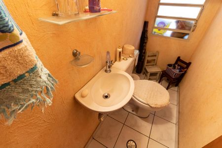 Casa para alugar com 180m², 4 quartos e 2 vagas Casa para alugar com 180m², 4 quartos e 2 vagasLavabo