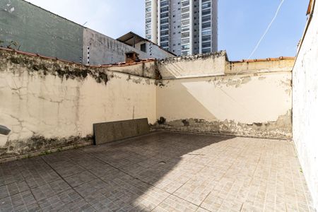 Casa para alugar com 180m², 4 quartos e 2 vagas Casa para alugar com 180m², 4 quartos e 2 vagasQuintal