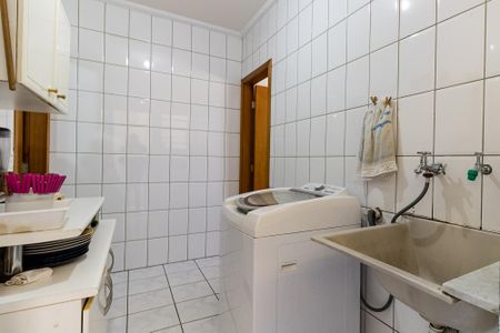 Casa para alugar com 180m², 4 quartos e 2 vagas Casa para alugar com 180m², 4 quartos e 2 vagasÁrea de Serviço
