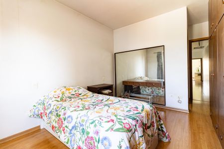 Casa para alugar com 180m², 4 quartos e 2 vagas Casa para alugar com 180m², 4 quartos e 2 vagasSuíte 3