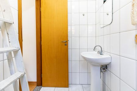 Casa para alugar com 180m², 4 quartos e 2 vagas Casa para alugar com 180m², 4 quartos e 2 vagasBanheiro da Suíte 2