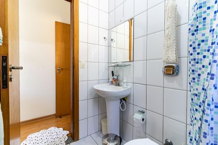 Casa para alugar com 180m², 4 quartos e 2 vagas Casa para alugar com 180m², 4 quartos e 2 vagasBanheiro da Suíte 1