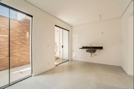 Casa de condomínio à venda com 137m², 3 quartos e 2 vagasCozinha