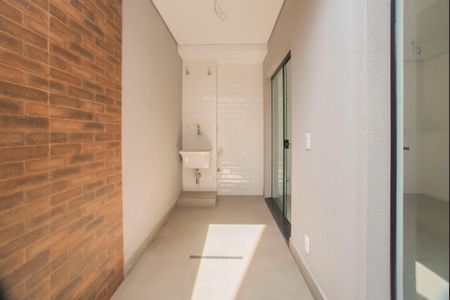 Casa de condomínio à venda com 137m², 3 quartos e 2 vagasÁrea de Serviço