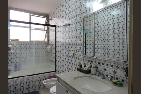 Apartamento à venda com 140m², 4 quartos e 1 vaga