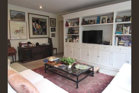 Apartamento à venda com 140m², 4 quartos e 1 vaga