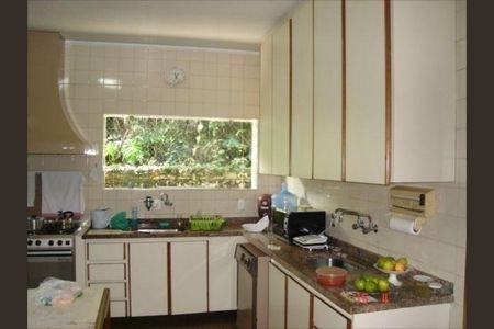 Casa à venda com 420m², 4 quartos e 6 vagas