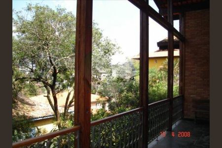 Casa à venda com 420m², 4 quartos e 6 vagas