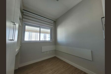 Apartamento à venda com 72m², 2 quartos e 1 vaga