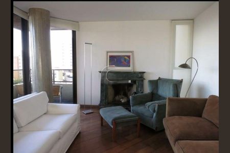 Apartamento à venda com 242m², 4 quartos e 3 vagas