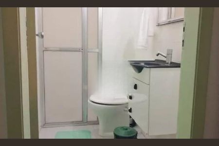 Apartamento à venda com 72m², 2 quartos e 1 vaga