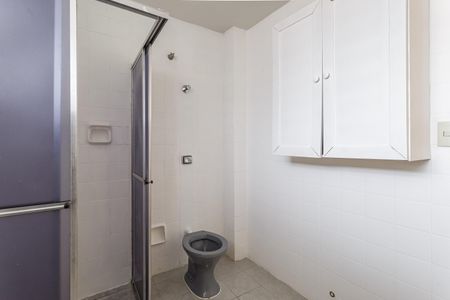 Apartamento para alugar com 64m², 2 quartos e sem vagaBanheiro
