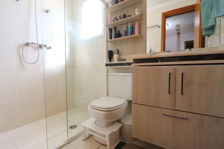 Apartamento para alugar com 129m², 3 quartos e 3 vagasBanheiro Quarto 1 suíte