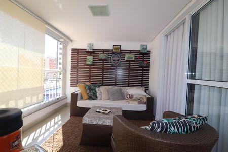 Apartamento para alugar com 129m², 3 quartos e 3 vagasVaranda Sala