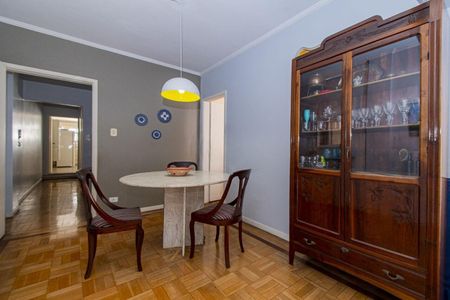 Apartamento à venda com 140m², 5 quartos e sem vaga