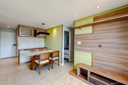 Apartamento à venda com 55m², 2 quartos e 1 vagaSala