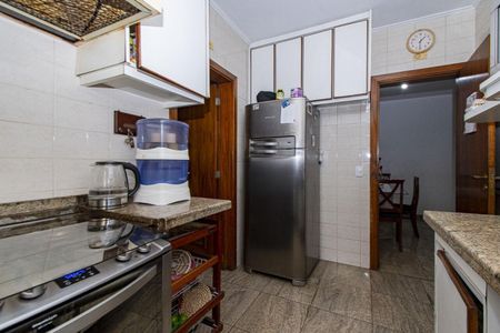 Apartamento à venda com 216m², 4 quartos e 3 vagas